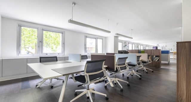 Rent office 191 Avenue Charles de Gaulle_7-1