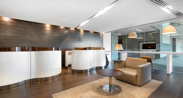 Alquiler oficinas 1 First Avenue_1-1