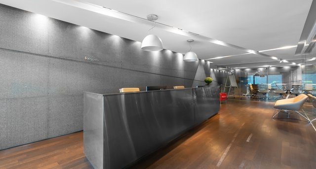 Alquiler oficinas 1 First Avenue_2-1