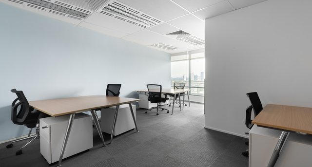 Alquiler oficinas 1 First Avenue_3-1