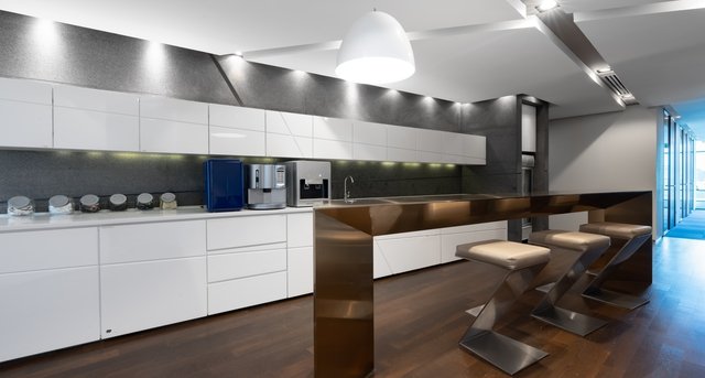 Alquiler oficinas 1 First Avenue_4-1