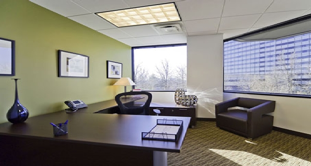 Cнять офис 1 Meadowlands Plaza, Suite 200_1-1