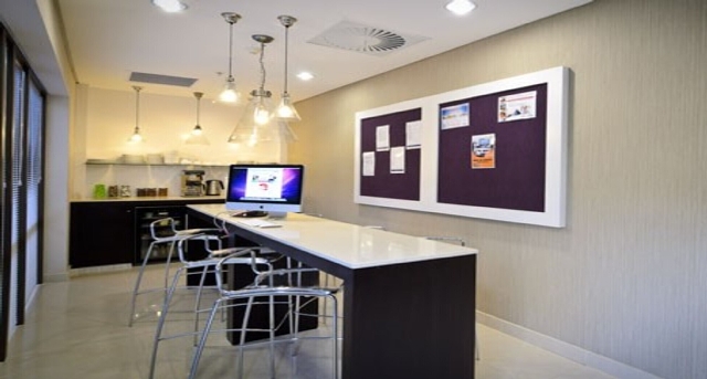 Alquiler oficinas 1st Floor, Liberty Life building, 4 Park Drive, Ridge, KZN, Umhlanga_1-1