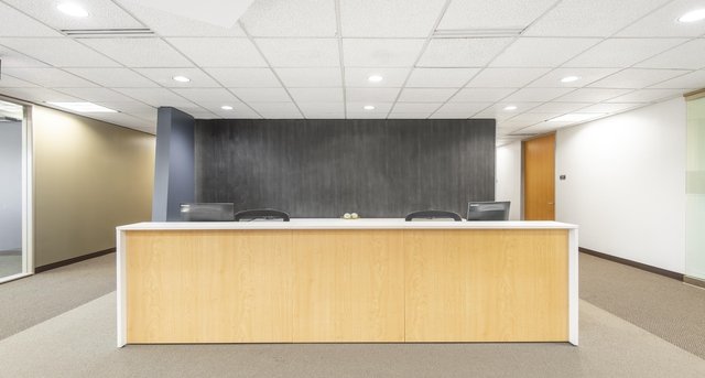 Rent office 2000 Town Center_2-1