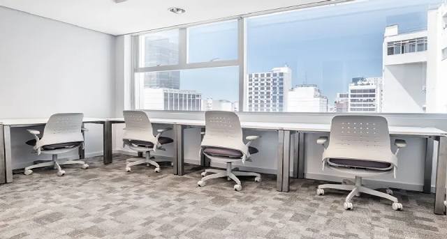 Rent office 2001 NW 107th Ave_3-1