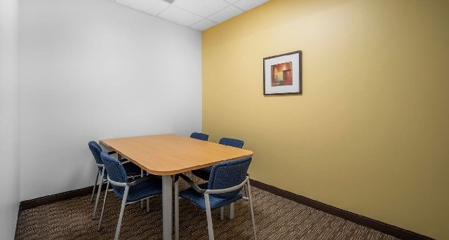 Rent office 20130 Lakeview Center Plaza, Suite 400_10-1