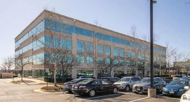 Rent office 20130 Lakeview Center Plaza, Suite 400_4-1