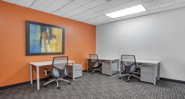 Bureaux à louer 20801 Biscayne Boulevard_6-1