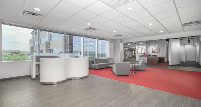Rent office 20860 North Tatum Boulevard_1-1