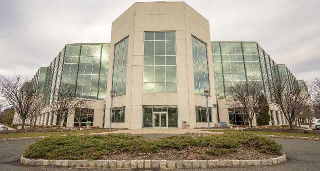Rent office 20 Commerce Drive, First Floor_7-1