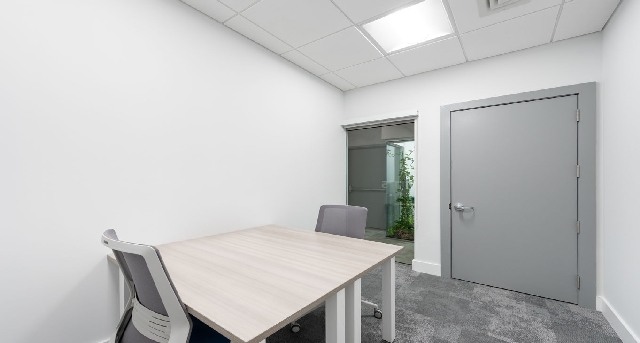 Rent office 20 Genesis Close, The White House_9-1