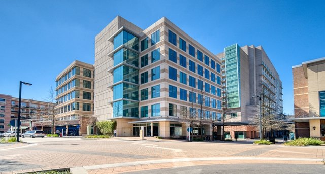 Rent office 21 Waterway Avenue_7-1