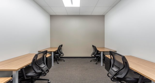 Rent office 220 Brew Street_3-1