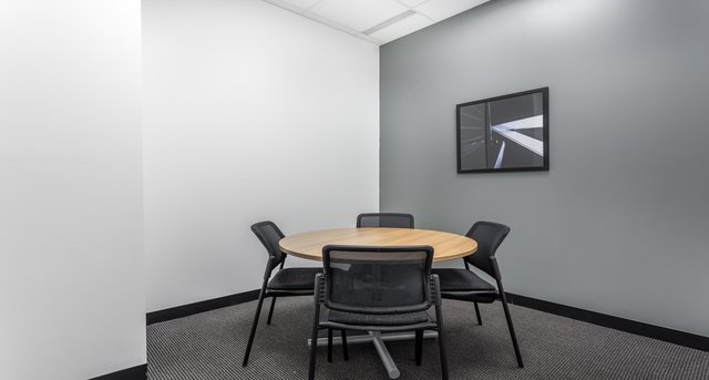 Rent office 220 Brew Street_5-1