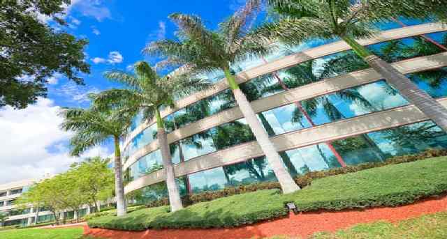 Sewa pejabat 2255 Glades Road_1-1