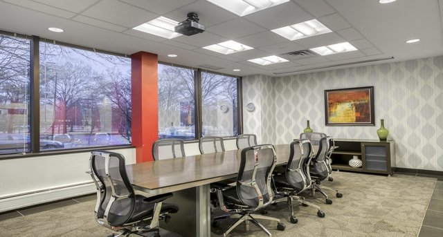 Cнять офис 233 Mount Airy Road_8-1