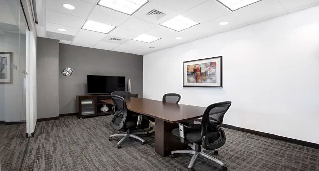 Rent office 240 Northeast Promontory_1-1