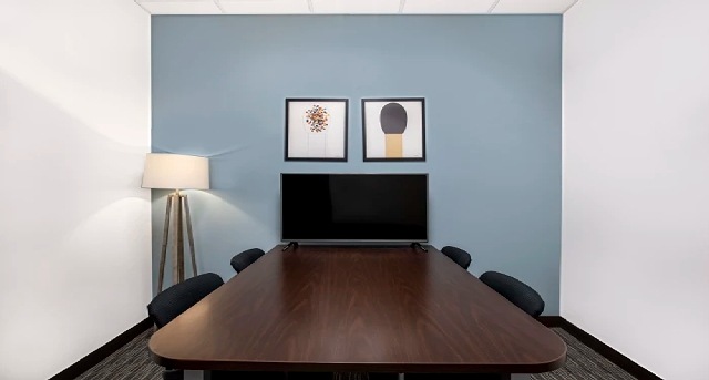 Rent office 240 Northeast Promontory_4-1
