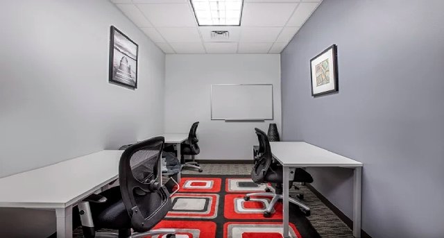 Rent office 240 Northeast Promontory_6-1