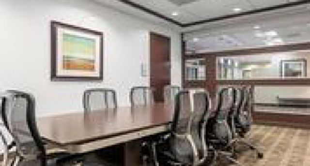 2425 West Loop South, 2425 West Loop South, Suite 200, Houston 77027 — office space for rent, photo 5