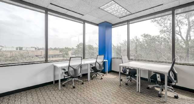 Sewa pejabat 2500 Wilcrest, Suite 300_1-1