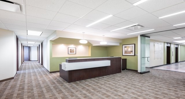 Sewa pejabat 250 East Wisconsin Avenue_2-1