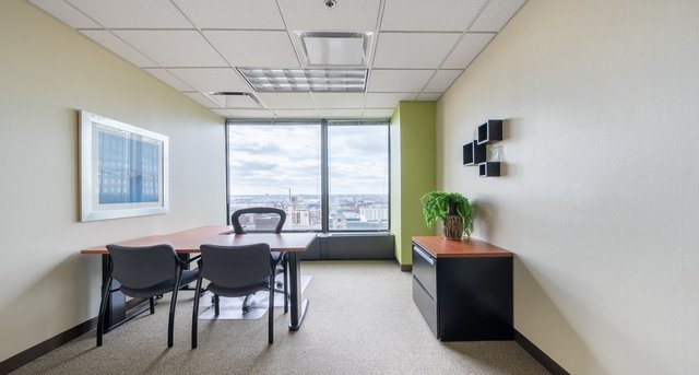 Rent office 250 East Wisconsin Avenue_5-1