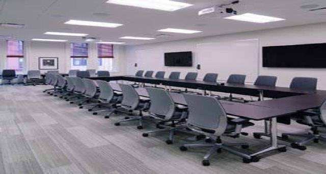 Rent office 250 Monroe Avenue NW_1-1