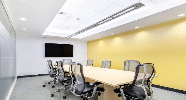Rent office 250 Monroe Avenue NW_4-1