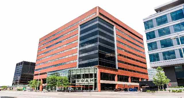 Rent office 250 Monroe Avenue NW_7-1