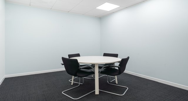 Sewa pejabat 26 Kings Hill Avenue_7-1