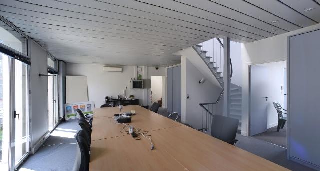 Rent office 293 bd St Denis_6-1