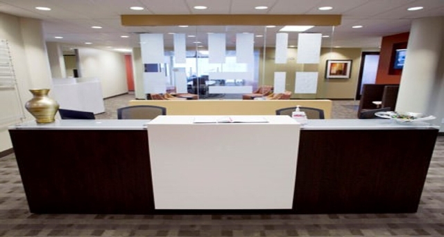 مكتب للايجار2 County Court Blvd., Suite 400_2-1