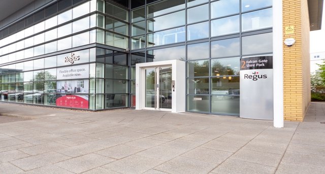 2 Falcon Gate, 2 Falcon Gate, Welwyn Garden City, Hertfordshire AL7 1TW — office space for rent, photo 4