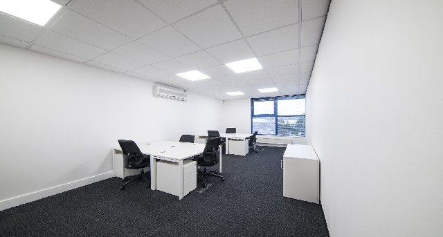 2 Falcon Gate, Shire Park, 2 Falcon Gate, Shire Park, Hertfordshire AL7 1TW — office space for rent, photo 8