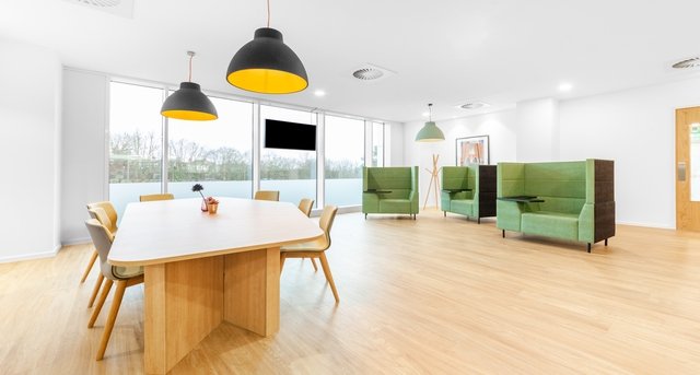 2 Guildford Business Park, Guildford Business Park Road, Guildford, Surrey GU2 8XG — office space for rent, photo 1