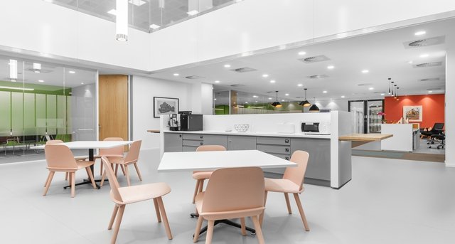 2 Guildford Business Park, Guildford Business Park Road, Guildford, Surrey GU2 8XG — office space for rent, photo 4