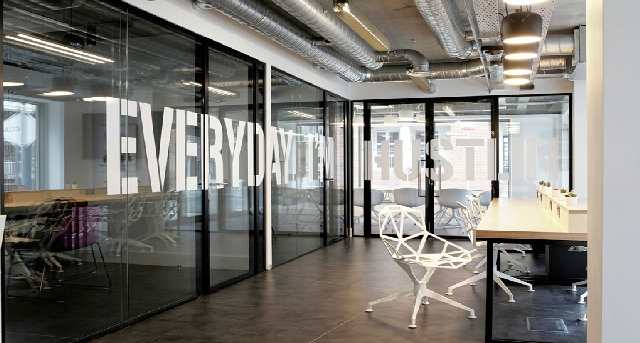 مكتب للايجار2 Windmill Lane, Sobo Works, Sir John Rogerson's Quay 2_1-1