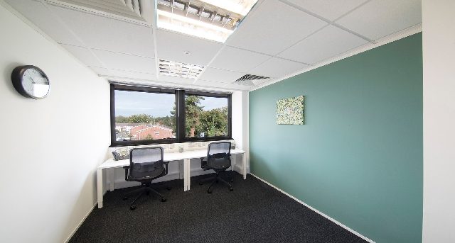 Sewa pejabat 2nd Floor, Afon Building, Worthing Road_3-1