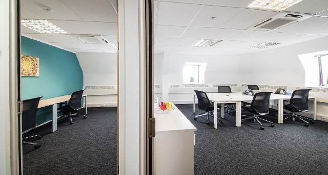 Sewa pejabat 2nd Floor, Afon Building, Worthing Road_4-1
