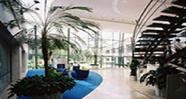 3000 Hillswood Drive, Hillswood Business Park, 3000 Hillswood Drive, Hillswood Business Park, Chertsey KT16 0RS — office space for rent, photo 1