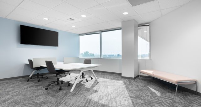 Kantoor te huur 3017 Douglas Boulevard_1-1