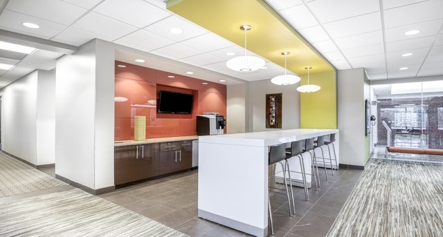 Rent office 301 Edgewater Place_4-1