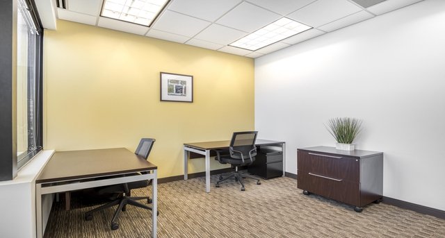 Rent office 301 Edgewater Place_5-1