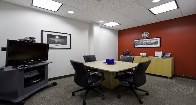 301 McCullough Drive, 301 McCullough Drive, Charlotte, NC 28262 — office space for rent, photo 2