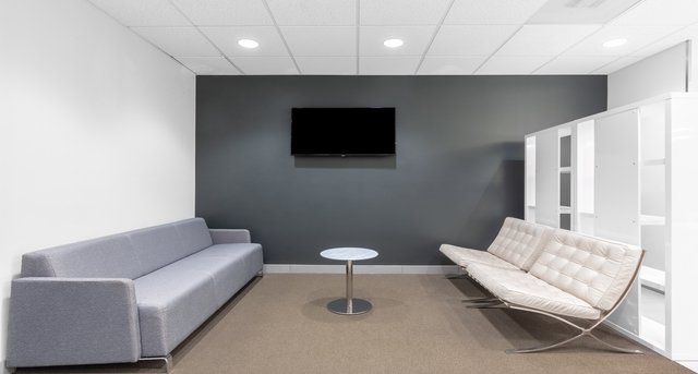 Cнять офис 303 North Glenoaks Boulevard_1-1