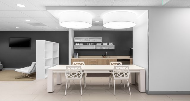 Cнять офис 303 North Glenoaks Boulevard_4-1