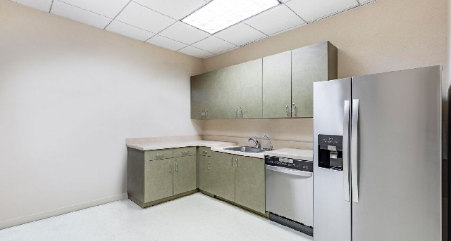 303 Perimeter Center North, 303 Perimeter Center North, Suite 300, Atlanta, GA 30346 — office space for rent, photo 2