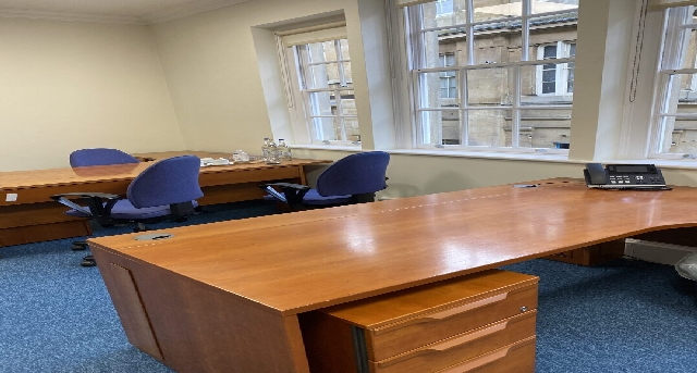 31 Lothian Road, 31 Lothian Road, The Caley Picture House - JD Wetherspoon, Edinburgh EH1 2DJ — office space for rent, photo 4