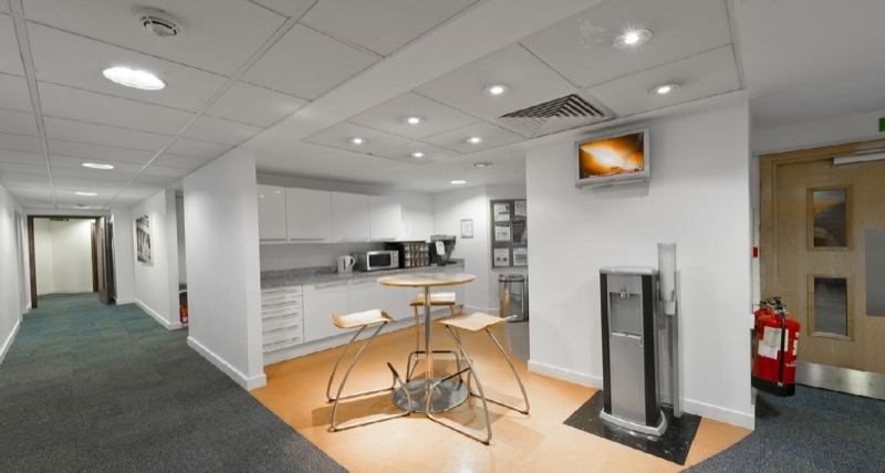 31 Southampton Row, 31 Southampton Row, London NW5 4JR — office space for rent, photo 9